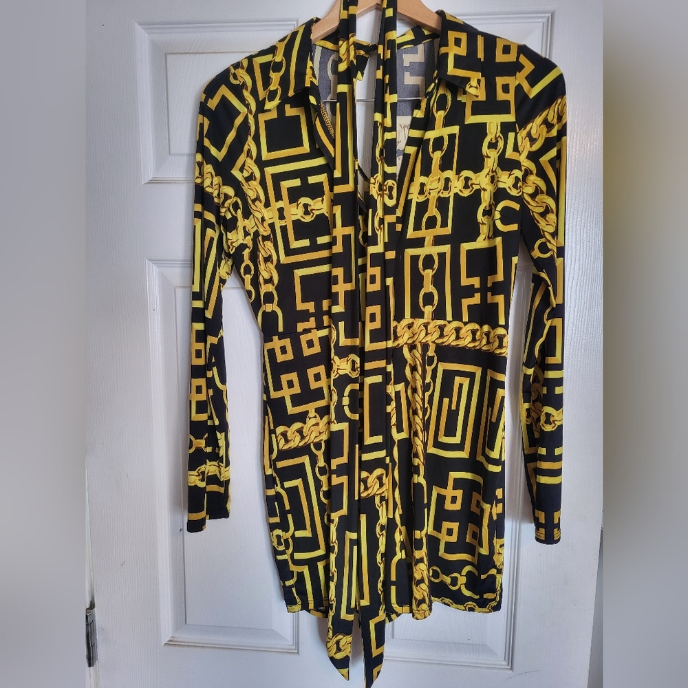 Women Black & Gold Chain Print Long Sleeve One Piece Jumpsuit Shorts Tie Belt